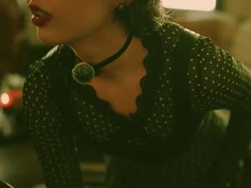 thecamwoman's chat room