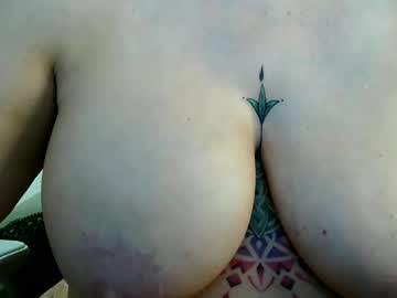 boredcountrygirl's chat room