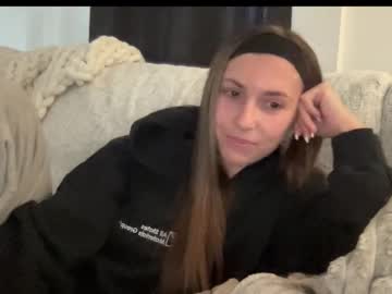 laylahlaylah1's chat room