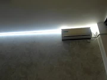 v_deville's chat room