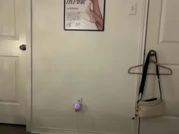 mollyxxxmoon's chat room