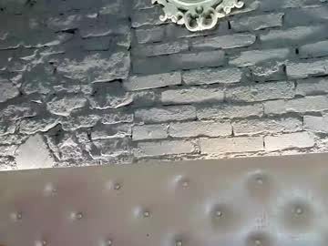 vixvixenn's chat room