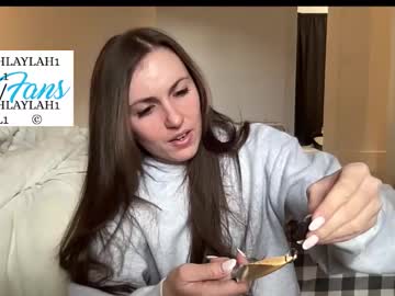 laylahlaylah1's chat room