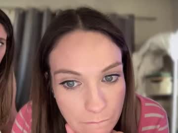 astro_n_tatiana's chat room