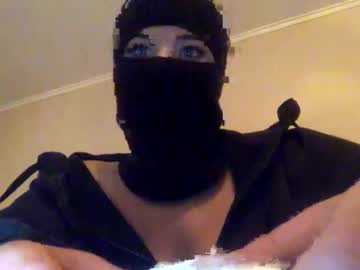 eggnog_and_booty's chat room