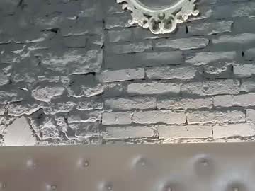 vixvixenn's chat room