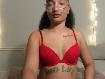 rosalinatoosexy's chat room