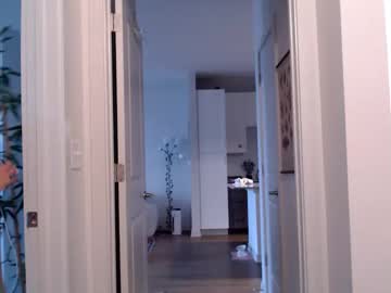 lilyyymonroee's chat room