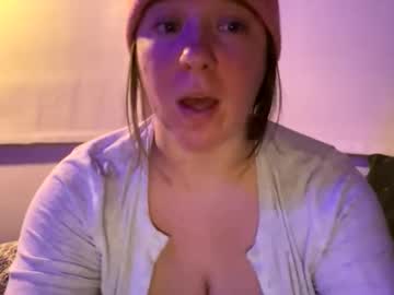 yum_slut's chat room