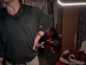 straightishd's chat room