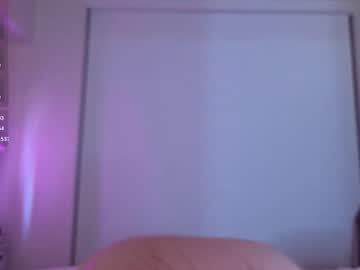 valerie_james3's chat room