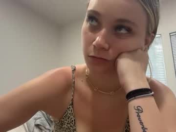 lanademira's chat room