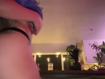 luxcher22's chat room