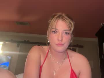 theoneandonlyava's chat room