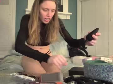 pastycakes's chat room