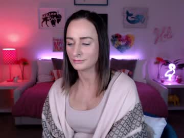 holihurricane's chat room