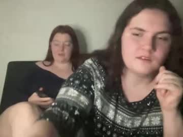 scarletttsinner's chat room