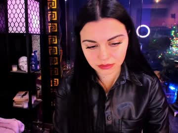 alma_pearl's chat room