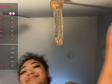 dayqueen1's chat room