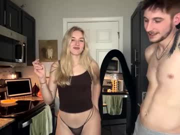 luv_birds's chat room