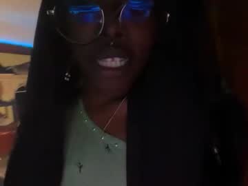 kinkycoupleinteracial's chat room