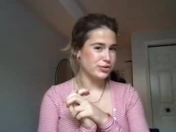 julessummers's chat room