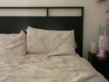 mollyxxxmoon's chat room