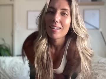 taylorslittlekingdom's chat room