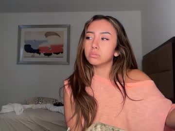 dollyrhodesss's chat room