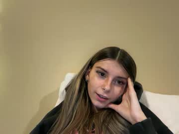 clairewalkerrr's chat room