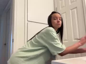 briannay0unggg's chat room