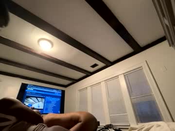 shelikes2play412's chat room