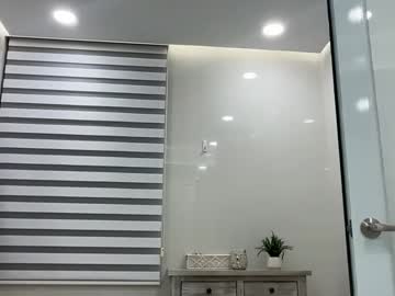 avaowensxo's chat room