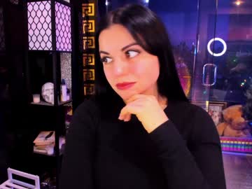 alma_pearl's chat room