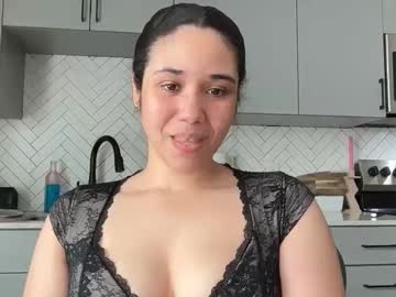 kissandcurrency's chat room