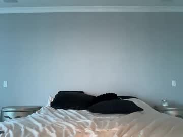 miamoorexo's chat room