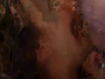 weluvwoman84's chat room