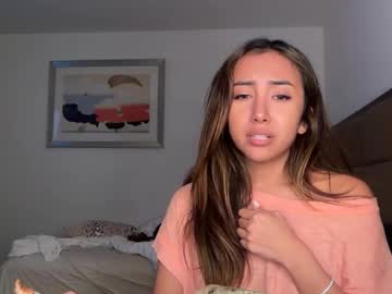 dollyrhodesss's chat room