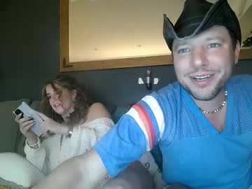 bobbyandsadie's chat room