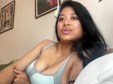 hawaiigirl_'s chat room