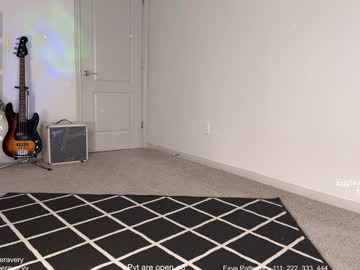 petitebrat's chat room