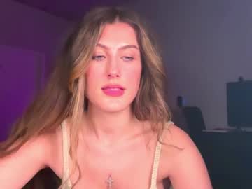 briadominick's chat room