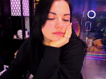 alma_pearl's chat room