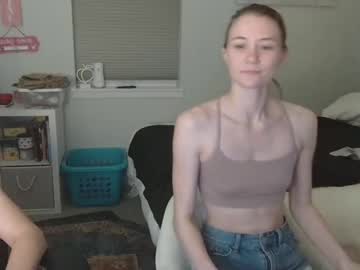 katynowhere's chat room