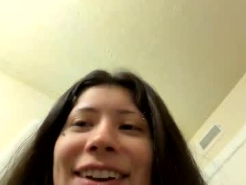 petitelatinamama's chat room