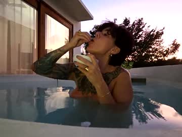 _frankie_rivers's chat room