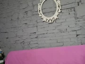 vixvixenn's chat room