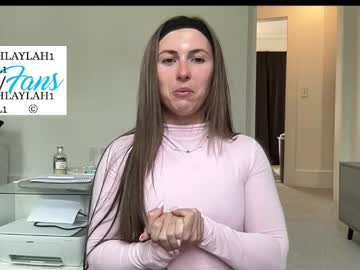 laylahlaylah1's chat room