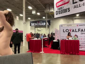 eve003300's chat room