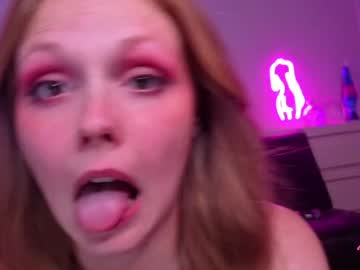 daphnemadison's chat room